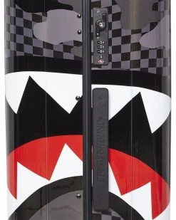 SPRAYGROUND® 3AM SHARKNAUTICS 29.5” FULL-SIZE LUGGAGE 28 SPRAYGROUND® 3AM SHARKNAUTICS 29.5” FULL-SIZE LUGGAGE