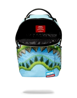 SPRAYGROUND® FORTNITE SHARK ROYALE! 11 SPRAYGROUND® FORTNITE SHARK ROYALE!