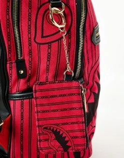 SPRAYGROUND® PINK REVERSE SHARKS IN PARIS SAVAGE 5 SPRAYGROUND® PINK REVERSE SHARKS IN PARIS SAVAGE