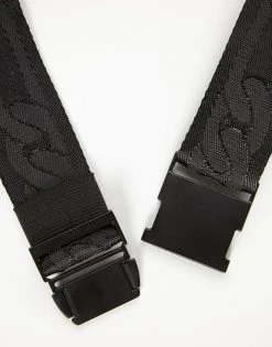 SPRAYGROUND® CROSSBODYS LAQUAN SMITH SCAMMER 3M SAVVY CROSSBODY