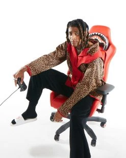 SPRAYGROUND® SG OG GAMING CHAIR (VEGAN LEATHER) SUPER RARE GAMING CHAIRS 3 SPRAYGROUND® SG OG GAMING CHAIR (VEGAN LEATHER) SUPER RARE GAMING CHAIRS