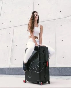 SPRAYGROUND® SHARKITECTURE MOLDED 2 PC LUGGAGE SET CARRY-ON LUGGAGE 23 SPRAYGROUND® SHARKITECTURE MOLDED 2 PC LUGGAGE SET CARRY-ON LUGGAGE