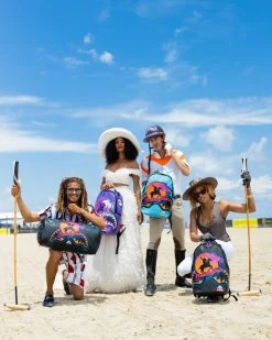 SPRAYGROUND® MIAMI BEACH POLO COLLAB BACKPACK (DLXV-SKY) 17 SPRAYGROUND® MIAMI BEACH POLO COLLAB BACKPACK (DLXV-SKY)