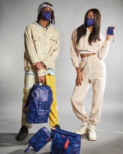 SPRAYGROUND® SHARK CHECK (BLUE) FACE MASK 11 SPRAYGROUND® SHARK CHECK (BLUE) FACE MASK