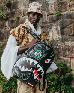 SPRAYGROUND® DAZED AND SHARK BACKPACK (DLXV) 3 SPRAYGROUND® DAZED AND SHARK BACKPACK (DLXV)