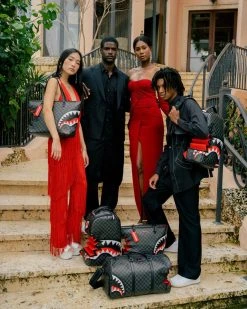 SPRAYGROUND® SHARK BITE SHARKS IN PARIS GRAY BACKPACK (DLXV) BAGS 31 SPRAYGROUND® SHARK BITE SHARKS IN PARIS GRAY BACKPACK (DLXV) BAGS