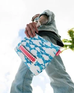 SPRAYGROUND® SKYBORNE CROSSOVER CLUTCH