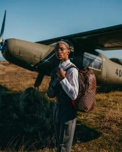 SPRAYGROUND® SHARKS IN PARIS POLARIS BACKPACK (DLXV) 20 SPRAYGROUND® SHARKS IN PARIS POLARIS BACKPACK (DLXV)