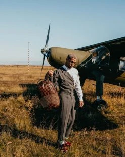 SPRAYGROUND® SHARKS IN PARIS POLARIS BACKPACK (DLXV) 22 SPRAYGROUND® SHARKS IN PARIS POLARIS BACKPACK (DLXV)