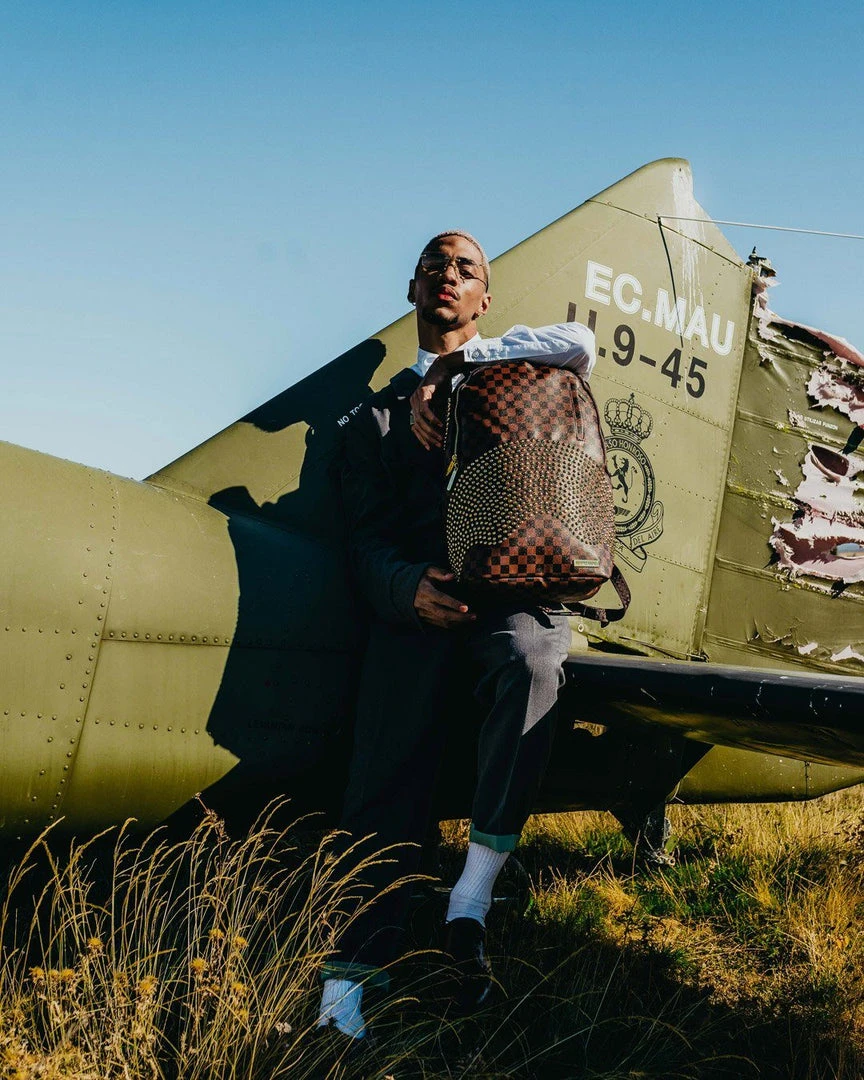 SPRAYGROUND® SHARKS IN PARIS POLARIS BACKPACK (DLXV) 8 SPRAYGROUND® SHARKS IN PARIS POLARIS BACKPACK (DLXV)