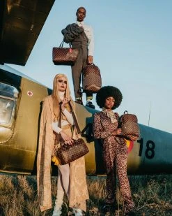 SPRAYGROUND® SHARKS IN PARIS POLARIS BACKPACK (DLXV) 28 SPRAYGROUND® SHARKS IN PARIS POLARIS BACKPACK (DLXV)