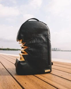 SPRAYGROUND® A.i.3 SHARK BITE BLACK GOLD BACKPACK (DLXV)
