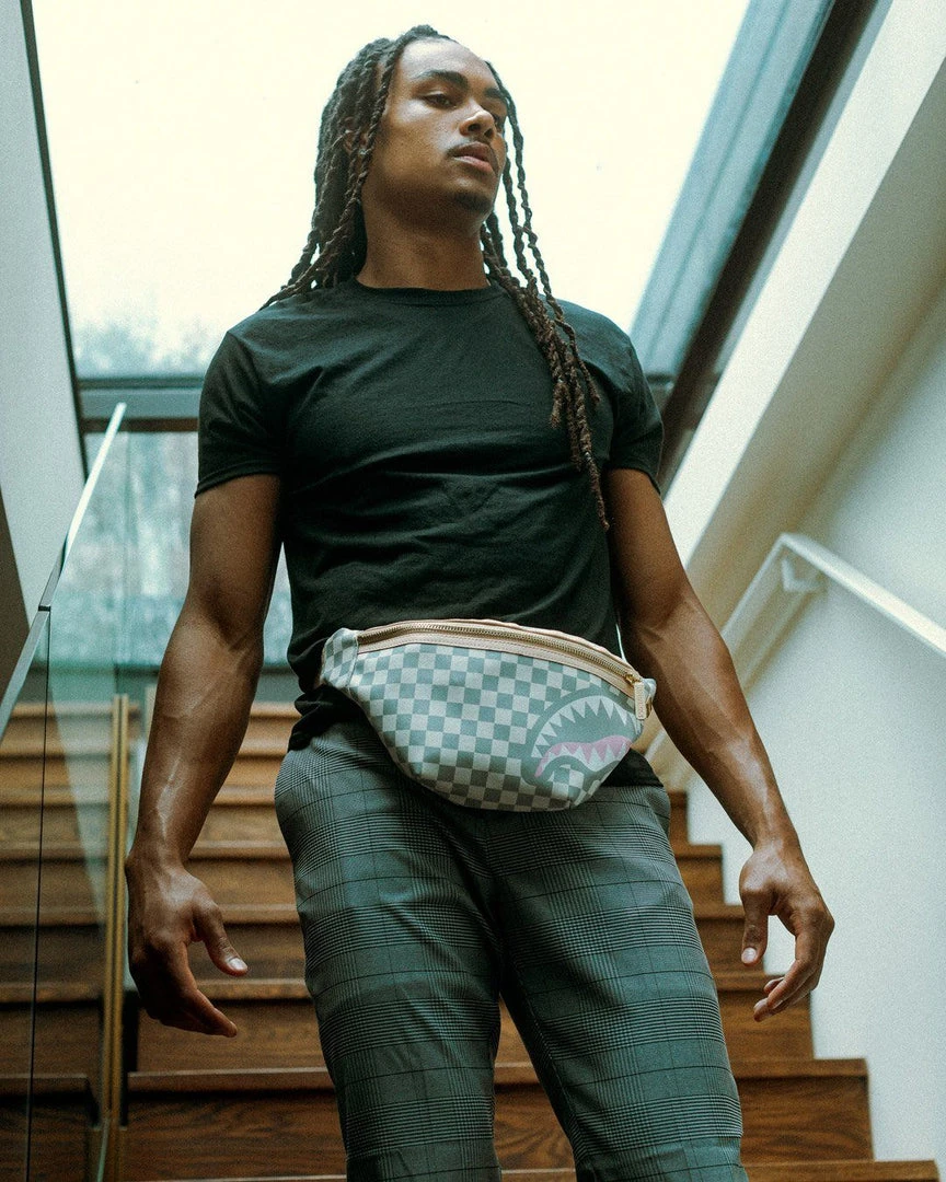 SPRAYGROUND® ROSE ALL DAY LA PALAIS SAVVY CROSSBODY SPRAYGROUND® ROSE ALL DAY LA PALAIS SAVVY CROSSBODY