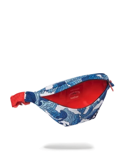 SPRAYGROUND® SHARK WAVE SAVVY CROSSBODY