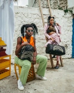 SPRAYGROUND® NOIR QUILT GOLD CHAIN SHARK SAVAGE BACKPACK BAGS 7 SPRAYGROUND® NOIR QUILT GOLD CHAIN SHARK SAVAGE BACKPACK BAGS