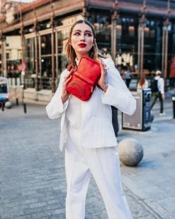 SPRAYGROUND® CROSSBODYS MONEYGRAM BRICK SLING