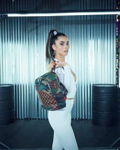 SPRAYGROUND® BAGS THE PARADOXX SHARK SAVAGE 19 SPRAYGROUND® BAGS THE PARADOXX SHARK SAVAGE