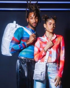 SPRAYGROUND® CROSSBODYS TRINITY CRYSTAL SLING 8 SPRAYGROUND® CROSSBODYS TRINITY CRYSTAL SLING