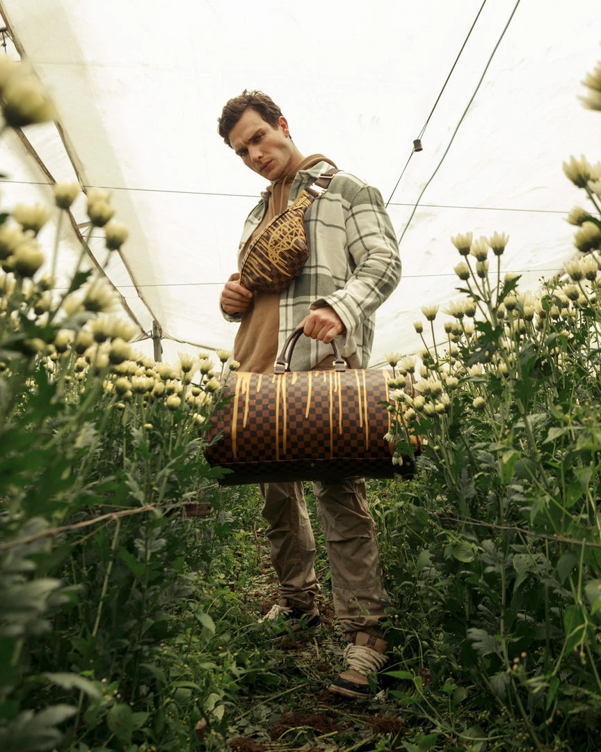 SPRAYGROUND® CROSSBODYS PARIS PAINT SAVVY CROSSBODY 11 SPRAYGROUND® CROSSBODYS PARIS PAINT SAVVY CROSSBODY