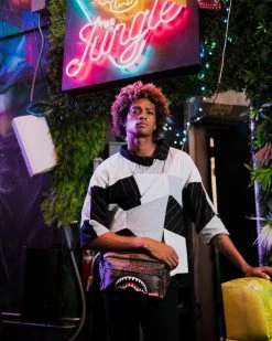 SPRAYGROUND® NEW ARRIVALS CAMO INFINITI CARGO CROSSBODY 7 SPRAYGROUND® NEW ARRIVALS CAMO INFINITI CARGO CROSSBODY