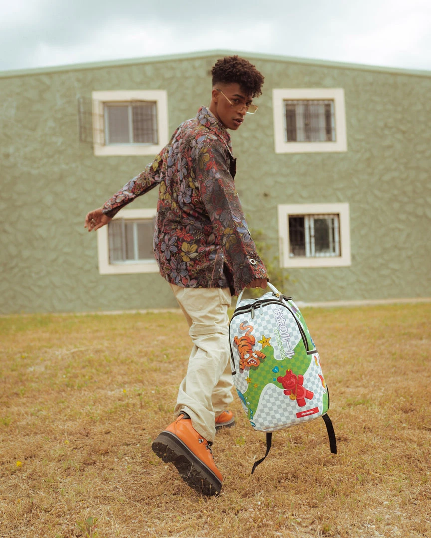 SPRAYGROUND® NEW ARRIVALS WTF KNOCKOUT BACKPACK (DLXV) 6 SPRAYGROUND® NEW ARRIVALS WTF KNOCKOUT BACKPACK (DLXV)