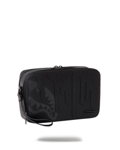 SPRAYGROUND® XTC LEADER OF THE PACK TOILETRY BAG NEW ARRIVALS 9 SPRAYGROUND® XTC LEADER OF THE PACK TOILETRY BAG NEW ARRIVALS