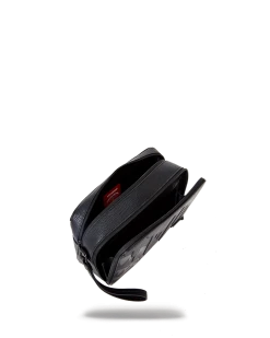 SPRAYGROUND® XTC LEADER OF THE PACK TOILETRY BAG NEW ARRIVALS 13 SPRAYGROUND® XTC LEADER OF THE PACK TOILETRY BAG NEW ARRIVALS