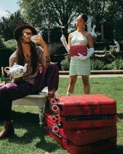 SPRAYGROUND® VENI VIDI VICI SHARKNAUTICS HARDSHELL CARRY-ON LUGGAGE 8 SPRAYGROUND® VENI VIDI VICI SHARKNAUTICS HARDSHELL CARRY-ON LUGGAGE