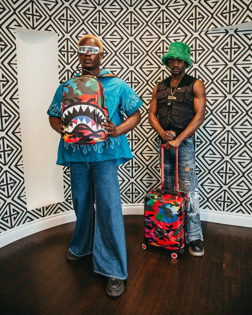 SPRAYGROUND® CAMOBURST SHARKNAUTICS HARDSHELL CARRY-ON LUGGAGE SPRAYGROUND® CAMOBURST SHARKNAUTICS HARDSHELL CARRY-ON LUGGAGE