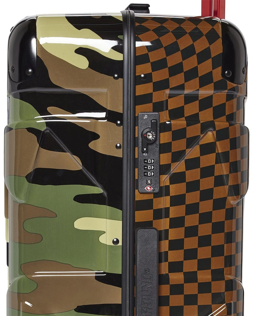 SPRAYGROUND® JUNGLE PARIS 29.5” FULL-SIZE SHARKITECTURE LUGGAGE FULL-SIZE LUGGAGE 5 SPRAYGROUND® JUNGLE PARIS 29.5” FULL-SIZE SHARKITECTURE LUGGAGE FULL-SIZE LUGGAGE