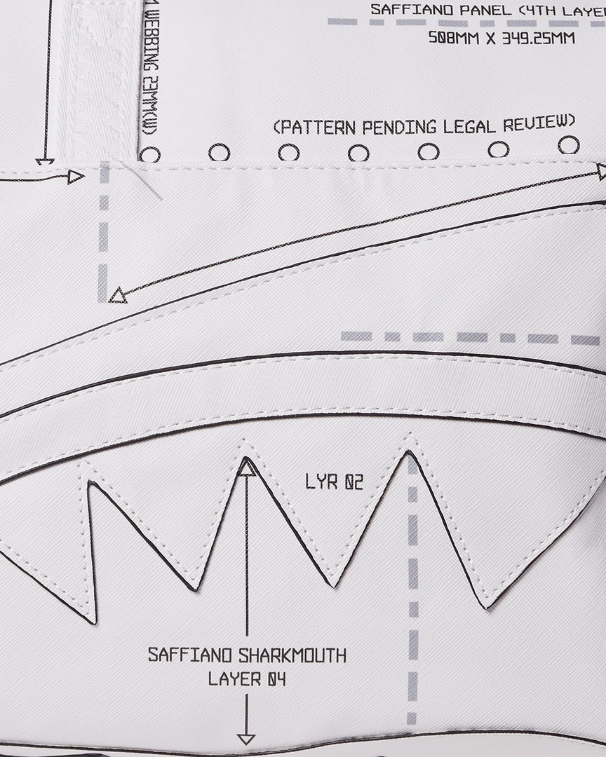 SPRAYGROUND® TECHNICAL CUT & SHARK DUFFLE BAGS 15 SPRAYGROUND® TECHNICAL CUT & SHARK DUFFLE BAGS
