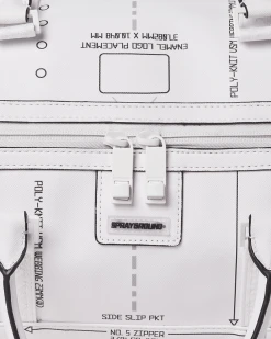 SPRAYGROUND® TECHNICAL CUT & SHARK DUFFLE BAGS 27 SPRAYGROUND® TECHNICAL CUT & SHARK DUFFLE BAGS