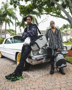 SPRAYGROUND® SG ALL DAY DUFFLE BAGS 27 SPRAYGROUND® SG ALL DAY DUFFLE BAGS