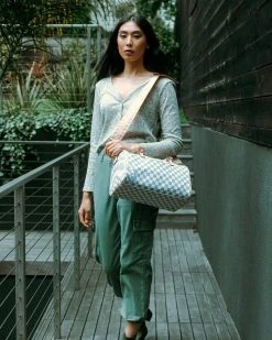 SPRAYGROUND® ROSE ALL DAY LA PALAIS MINI DUFFLE