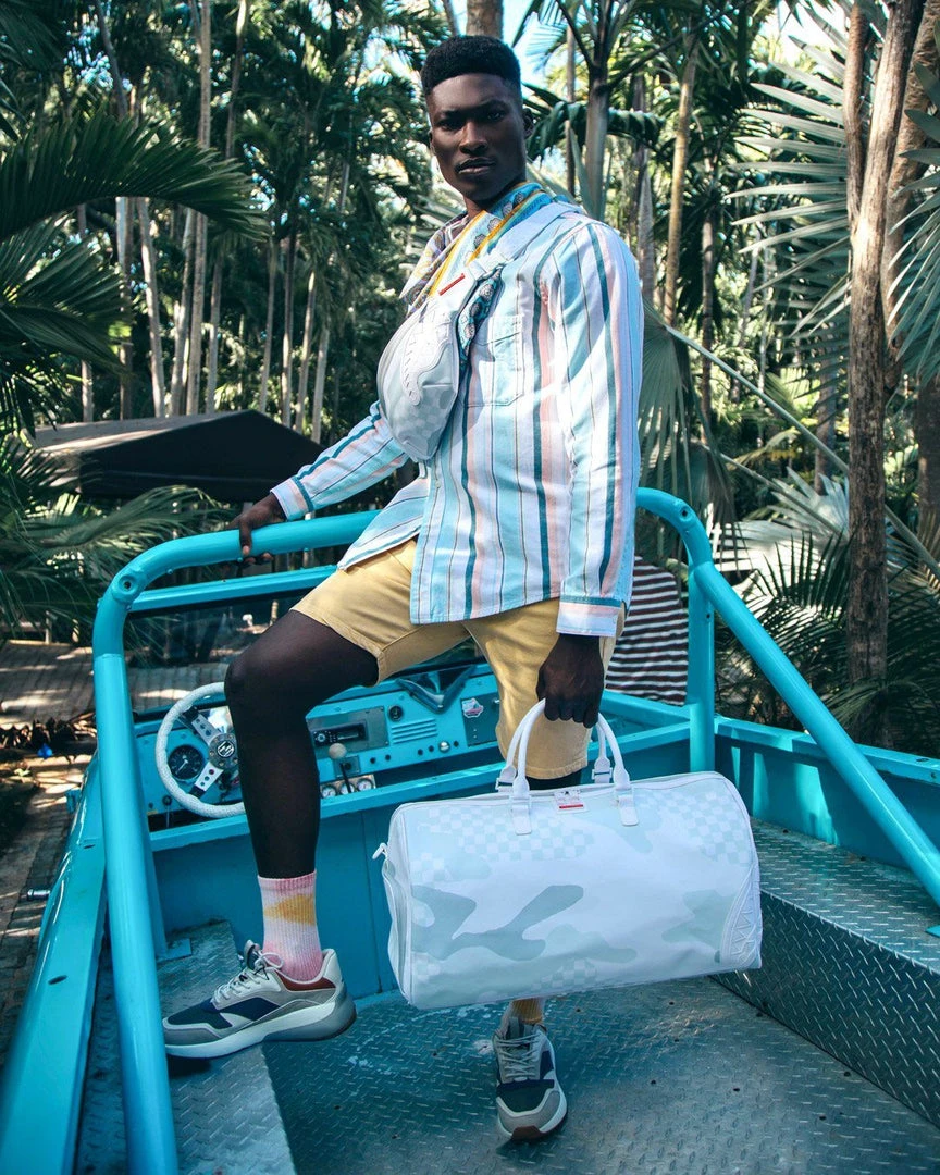 SPRAYGROUND® 3AM LE BLANC DUFFLE BAGS 10 SPRAYGROUND® 3AM LE BLANC DUFFLE BAGS