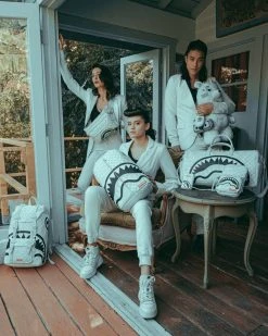 SPRAYGROUND® SPLIT THE CHECK (PEARL) DUFFLE