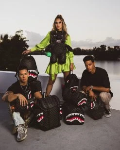 SPRAYGROUND® HENNY AIIR TO THE THRONE MINI DUFFLE