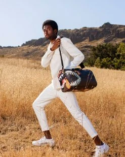 SPRAYGROUND® SHARKS IN PARIS UNSTOPPABLE DUFFLE