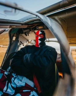 SPRAYGROUND® VERTICAL SHARK SKI MASK