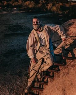 SPRAYGROUND® FIFTH AVENUE NECK WARMER APPAREL+GEAR 3 SPRAYGROUND® FIFTH AVENUE NECK WARMER APPAREL+GEAR