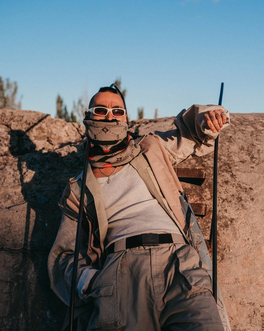 SPRAYGROUND® FIFTH AVENUE NECK WARMER APPAREL+GEAR SPRAYGROUND® FIFTH AVENUE NECK WARMER APPAREL+GEAR