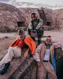 SPRAYGROUND® FIFTH AVENUE NECK WARMER APPAREL+GEAR 8 SPRAYGROUND® FIFTH AVENUE NECK WARMER APPAREL+GEAR