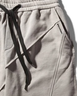 SPRAYGROUND® STREET ARTIST SHORTS (GREY) APPAREL+GEAR