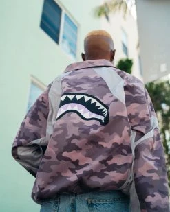 SPRAYGROUND® SHARK CHECK WINDBREAKER (PURPLE) APPAREL+GEAR