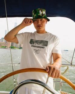 SPRAYGROUND® APPAREL+GEAR BRUCE LEE WISDOM T-SHIRT (WHT)