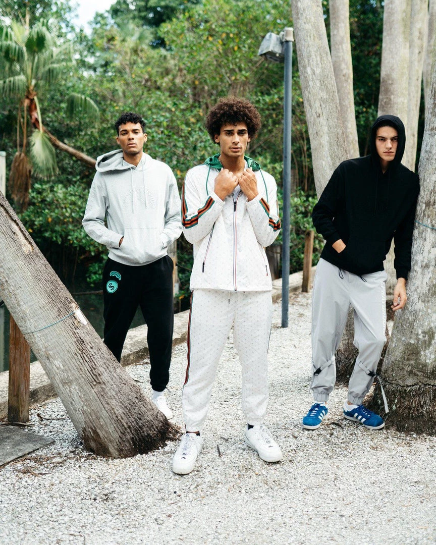 SPRAYGROUND® APPAREL+GEAR FIFTH AVENUE WINDBREAKER (BEIGE) SPRAYGROUND® APPAREL+GEAR FIFTH AVENUE WINDBREAKER (BEIGE)