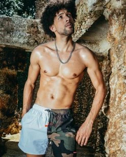 SPRAYGROUND® SPLIT BITE CAMO SHOTO SWIM TRUNKS SWIMWEAR