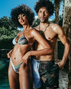 SPRAYGROUND® SPLIT BITE CAMO SHOTO SWIM TRUNKS SWIMWEAR 10 SPRAYGROUND® SPLIT BITE CAMO SHOTO SWIM TRUNKS SWIMWEAR