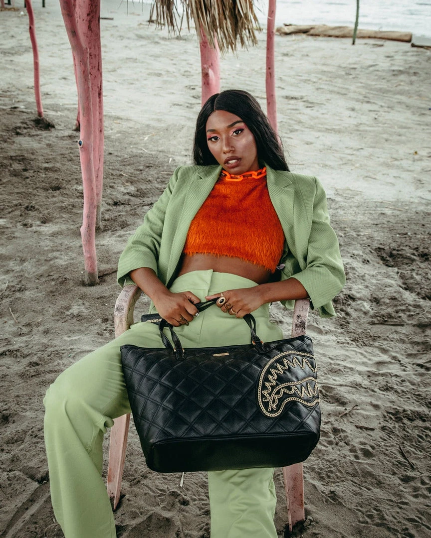 SPRAYGROUND® BAGS NOIR QUILT GOLD CHAIN SHARK TOTE SPRAYGROUND® BAGS NOIR QUILT GOLD CHAIN SHARK TOTE