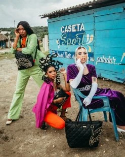 SPRAYGROUND® BAGS NOIR QUILT GOLD CHAIN SHARK TOTE 5 SPRAYGROUND® BAGS NOIR QUILT GOLD CHAIN SHARK TOTE